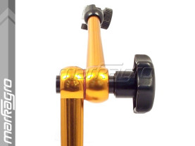 Magnetický kloubový stojánek s mechanickým upínaním (104)